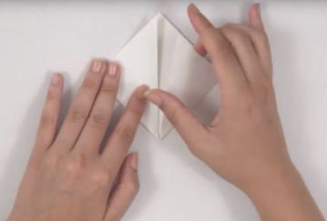 etape (2) origami renard momji